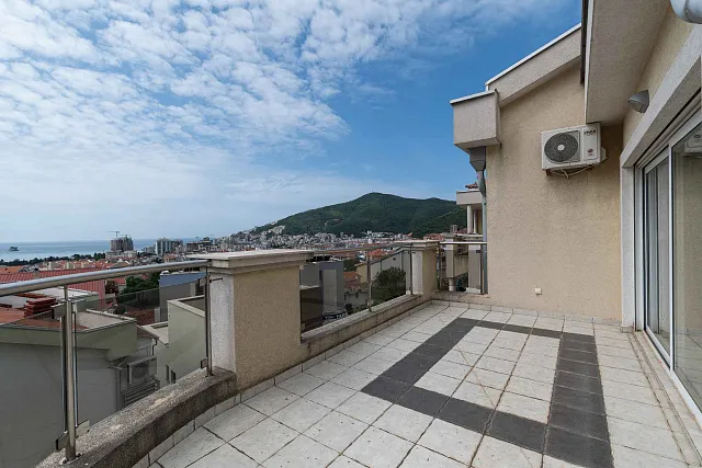 Furnished 1-Bedroom Apartment for Sale in Budva, Lazi – 89m² with Sea View — photo 9