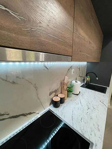Apartment mit einem Schlafzimmer in einem neu gebauten Komplex in Bečići mit Swimmingpool auf dem Dach — photo 4