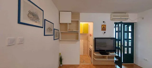 Wohnung in Petrovac — photo 8