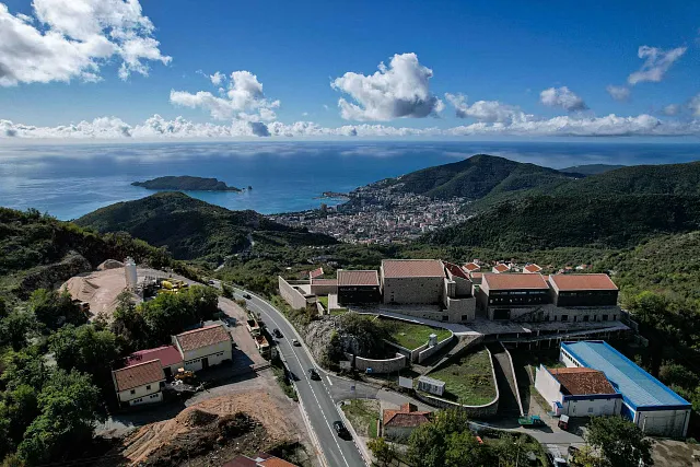 Urbanisiertes Grundstück mit Meerblick und eigener Wasserquelle – Lapčići, 1.000 m² — photo 5