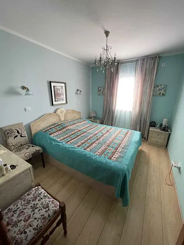Ein dreistöckiges Haus in Dobre Vode — photo 60