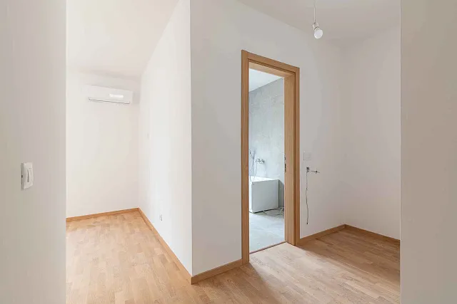 Geräumige 64 m² Wohnung in Bečići mit Meerblick — photo 16