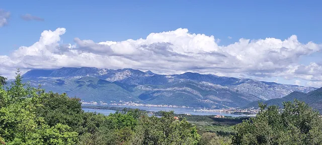 Wunderschönes Grundstück in der malerischen Gegend von Ljesevici, Kotor — photo 7