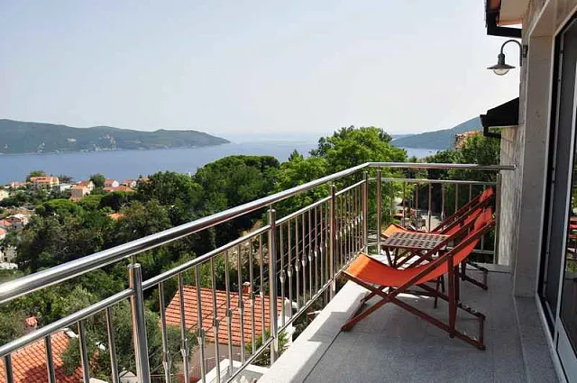 Haus in Herceg Novi — photo 30