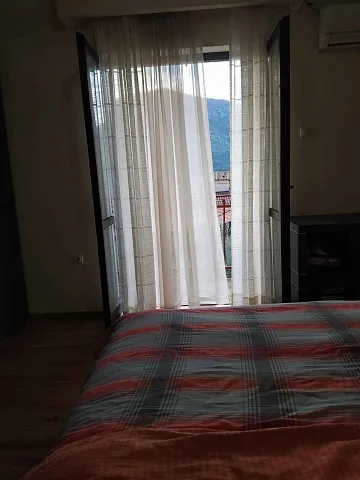 Haus in Dobrota, Kotor — photo 9