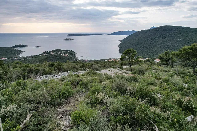 Urbanisiertes Grundstück in Žanjice zu verkaufen – exklusive Lage mit Meerblick — photo 4