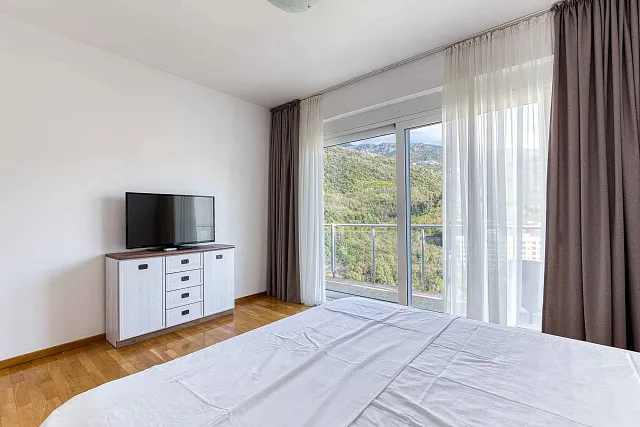 Wohnung in Becici — photo 21