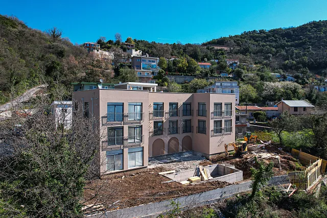Modernes Boutique-Hotel mit Panoramablick auf das Meer in Seoce, Budva — photo 10
