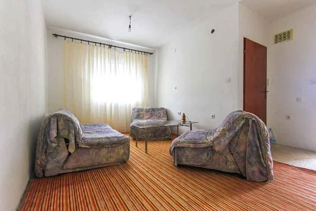 Dreistöckiges Stadthaus mit atemberaubendem Meerblick in Herceg Novi — photo 6