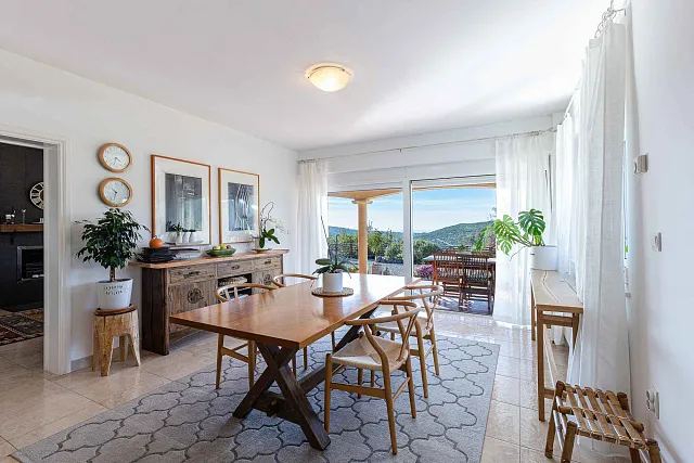 Familienhaus mit Panoramablick in der Nature — photo 11