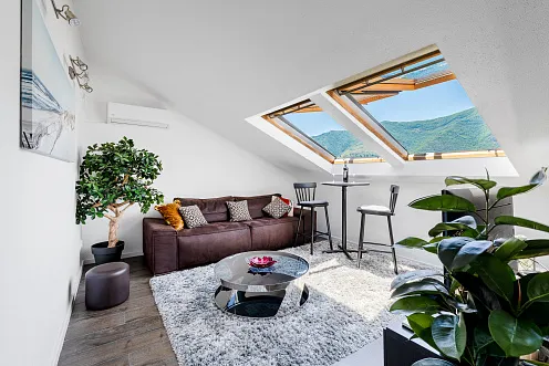 Luxuriöses Penthouse mit atemberaubendem Meerblick – Dobrota, Montenegro