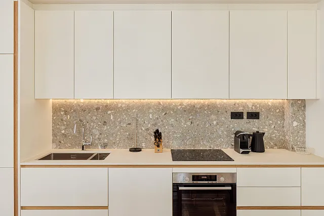 ZUM VERKAUF STEHT EINE LUXURIÖSE ZWEIZIMMERWOHNUNG — photo 15