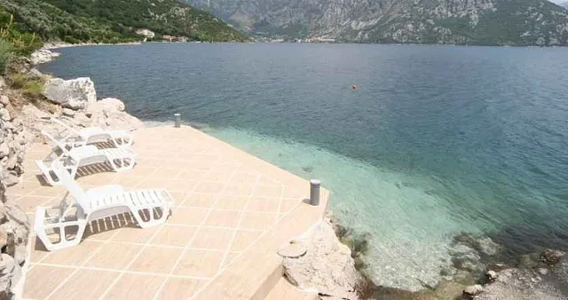 Grundstück 1100m2 zum Verkauf in Kotor, Strp