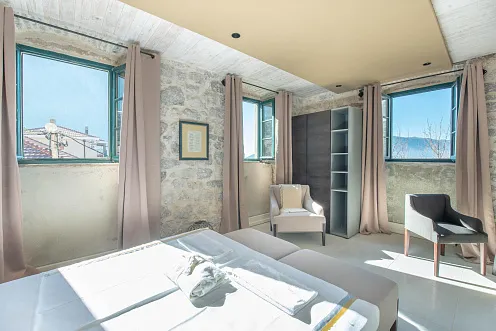 Mini-Hotel mit Swimmingpool in der Nähe von Kotor