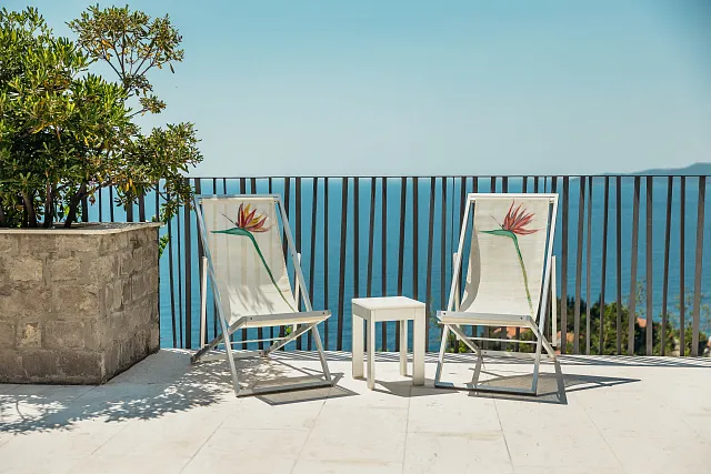 Elegantes Steinhaus mit Meerblick in der Nähe von Sveti Stefan — photo 7