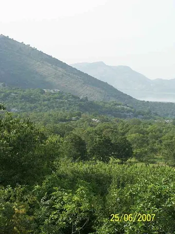 Grundstück mit Blick auf den Skutarisee