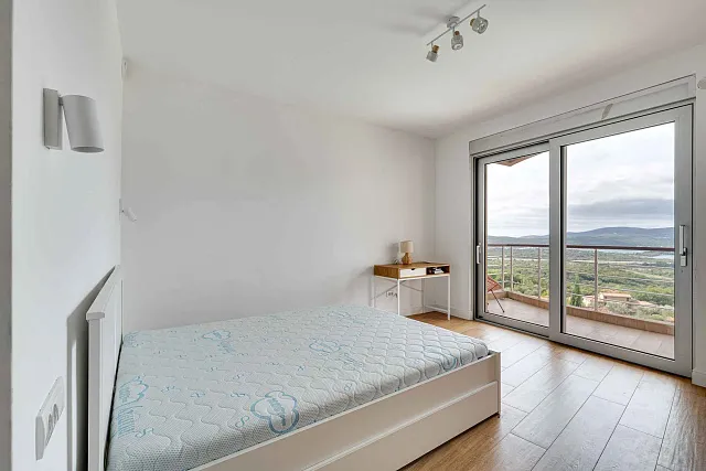 LUXURIÖSE 3-ZIMMER-WOHNUNG MIT ATEMBERAUBENDEM MEERBLICK — photo 16