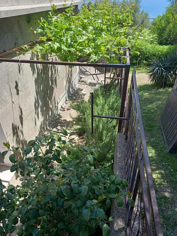 2-bedroom apartment in Bijela  — photo 7