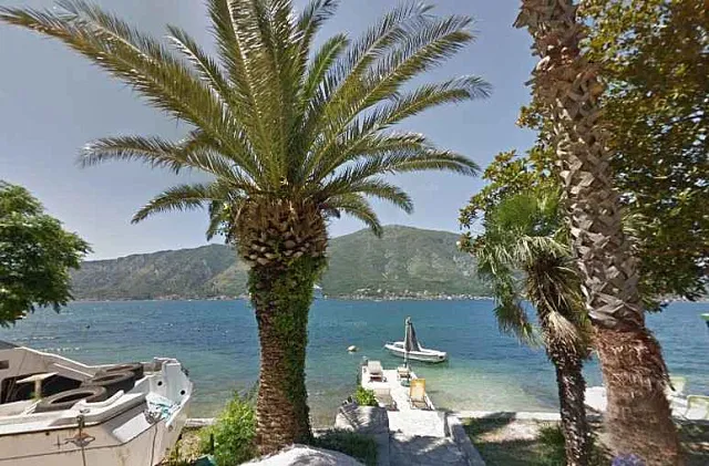 ANGEBOT ZUM VERKAUF EINES GRUNDSTÜCKS – KOTOR, DOBROTA