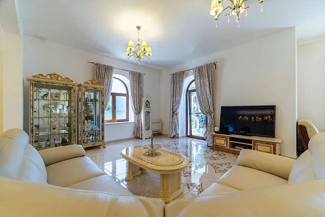 Luxusvilla in Bijela — photo 12