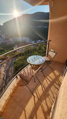 Wohnung mit zwei Schlafzimmern in Becici — photo 25