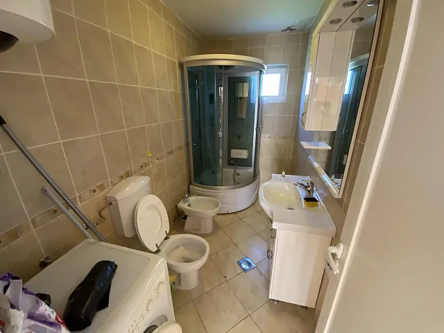 Attraktivt hus i Tivat med terrasser og havudsigt — photo 4