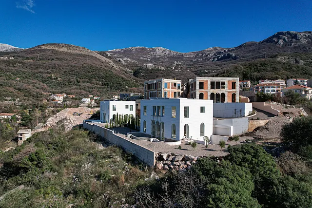 Luxuriöse Villen in der Anlage  MANSIONS