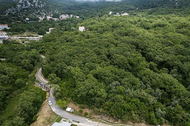 Grundstück 2414 m² – Kuljače, Budva | UTU für 4 touristische Gebäude — photo 10