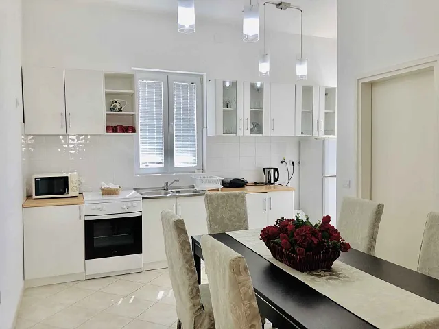 Mehrfamilienhaus in Herceg Novi