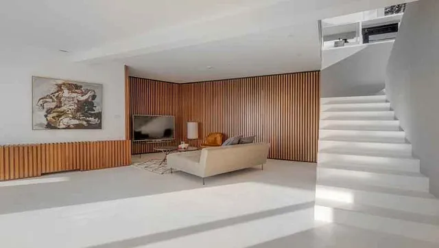 Unique penthouse with pool and roof garden — photo 14