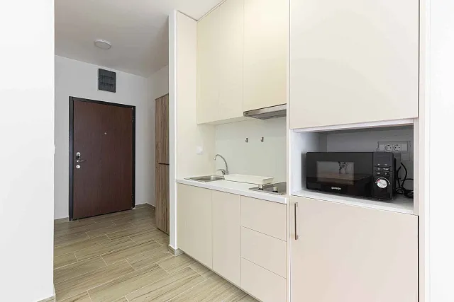 Studio in Bečići – Luxuskomplex mit Pool und Spa — photo 4