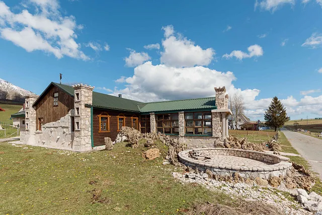 Zu verkaufen oder zu vermieten — Neues Restaurant in Žabljak — photo 20