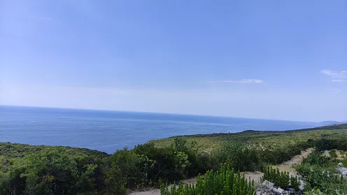 Baugrundstück mit Meerblick in der Gegend von Zagora