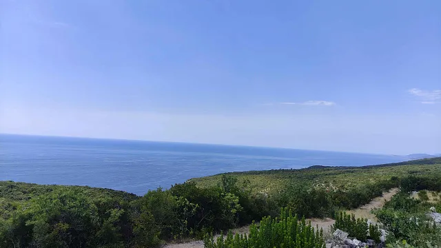 Baugrundstück mit Meerblick in der Gegend von Zagora