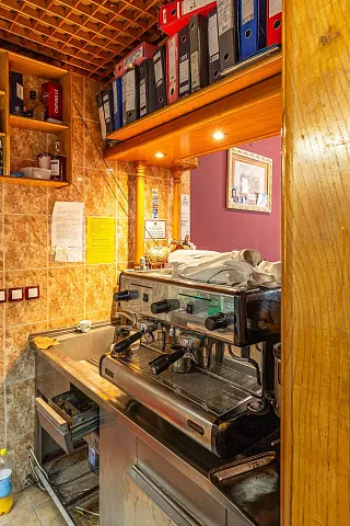Restaurant im Zentrum von Budva — photo 9