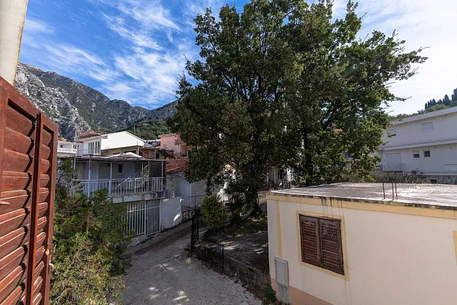 Gemütliches Haus mit Terrasse und Meerblick in Bar — photo 14