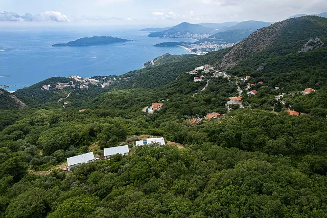 Grundstück 2414 m² – Kuljače, Budva | UTU für 4 touristische Gebäude — photo 9