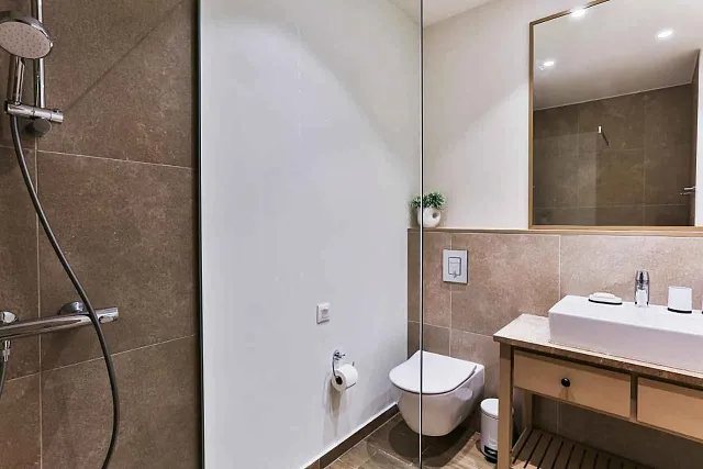 Квартира площадью 95 м² в престижном курортном комплексе Luštica Bay с прекрасным видом на море. — photo 9