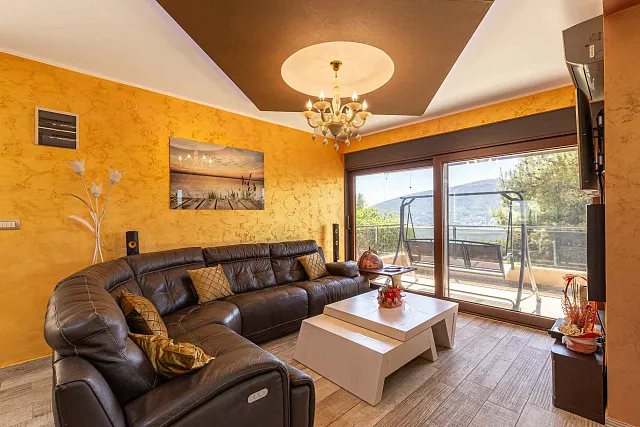 Ausgezeichnete Villa im Zentrum von Herceg Novi — photo 14