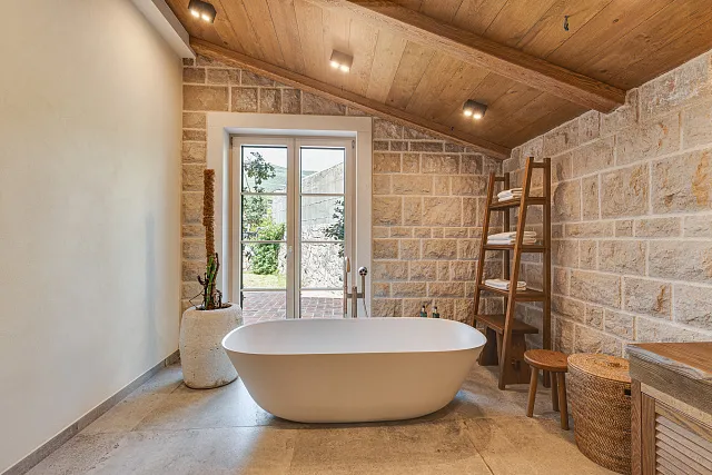 LUXUSVILLA AUF DER LUŠTICA, IN DER NÄHE VON MIRIŠTA — EIN PRIVATES PARADIES AN EINER DER EXKLUSIVSTEN LAGEN DER ADRIA — photo 40