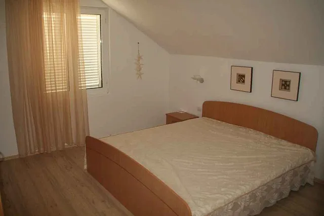 Haus mit Meerblick in Dobrota — photo 21