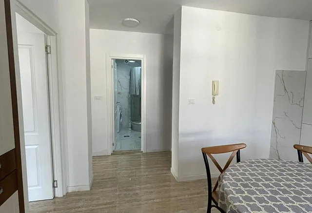 Möblierte 1-Zimmer-Wohnung mit 49 m² + 5 m² Terrasse nahe der Altstadt von Budva — photo 8