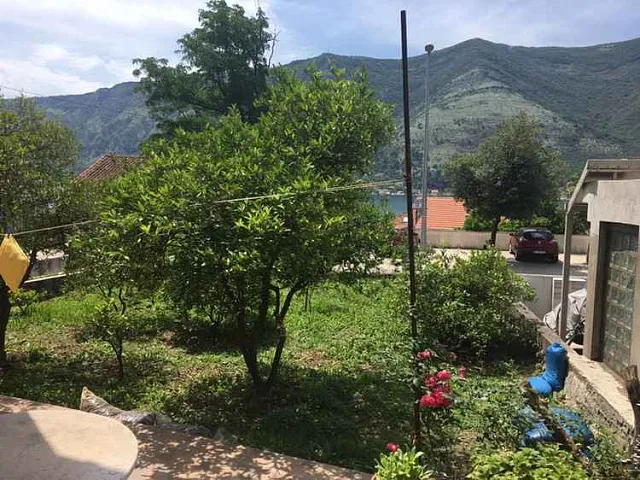 Haus mit herrlichem Meerblick in Dobrota — photo 8