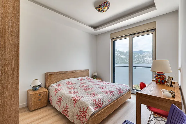 107 m² große 3-Zimmer-Wohnung mit Panoramablick auf das Meer in Kostanjica — photo 5