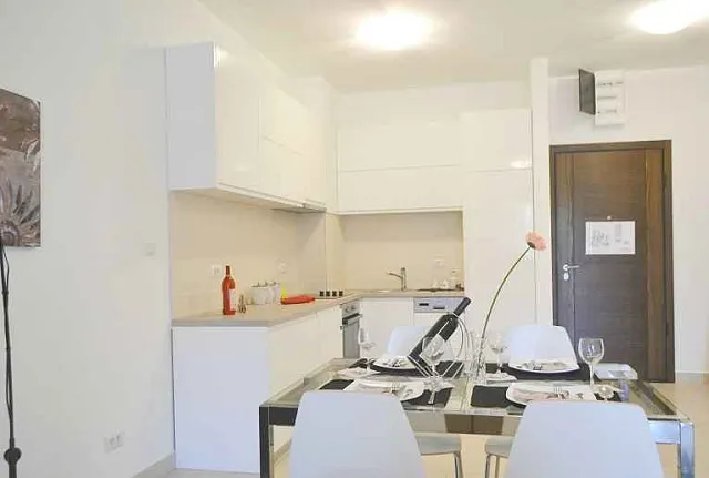 Wohnung in Morinj — photo 8
