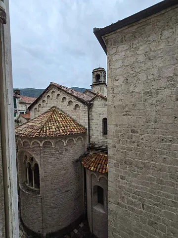 # 6789 Drei-Zimmer-Wohnung in der Altstadt von Kotor, 72 m² — photo 9