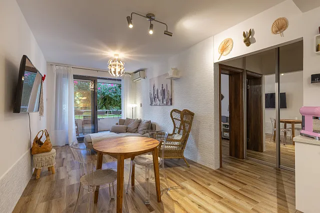 Elegante Zweizimmerwohnung in Pržno – 57 m²