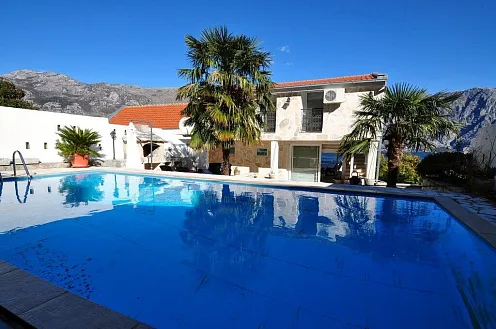 Вилла в Столиве