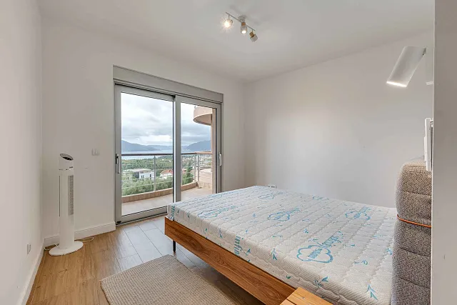 LUXURIÖSE 3-ZIMMER-WOHNUNG MIT ATEMBERAUBENDEM MEERBLICK — photo 8