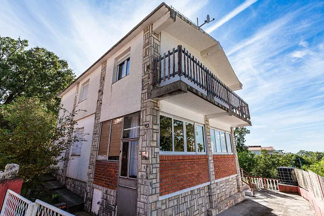 Gemütliches Haus mit Terrasse und Meerblick in Bar — photo 5